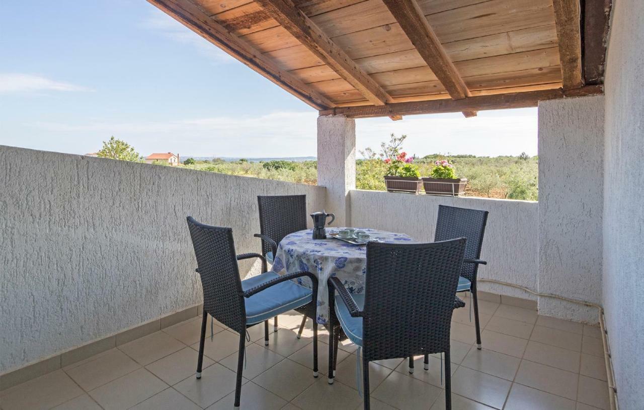 Vacation Home Elba Vodnjan Kültér fotó